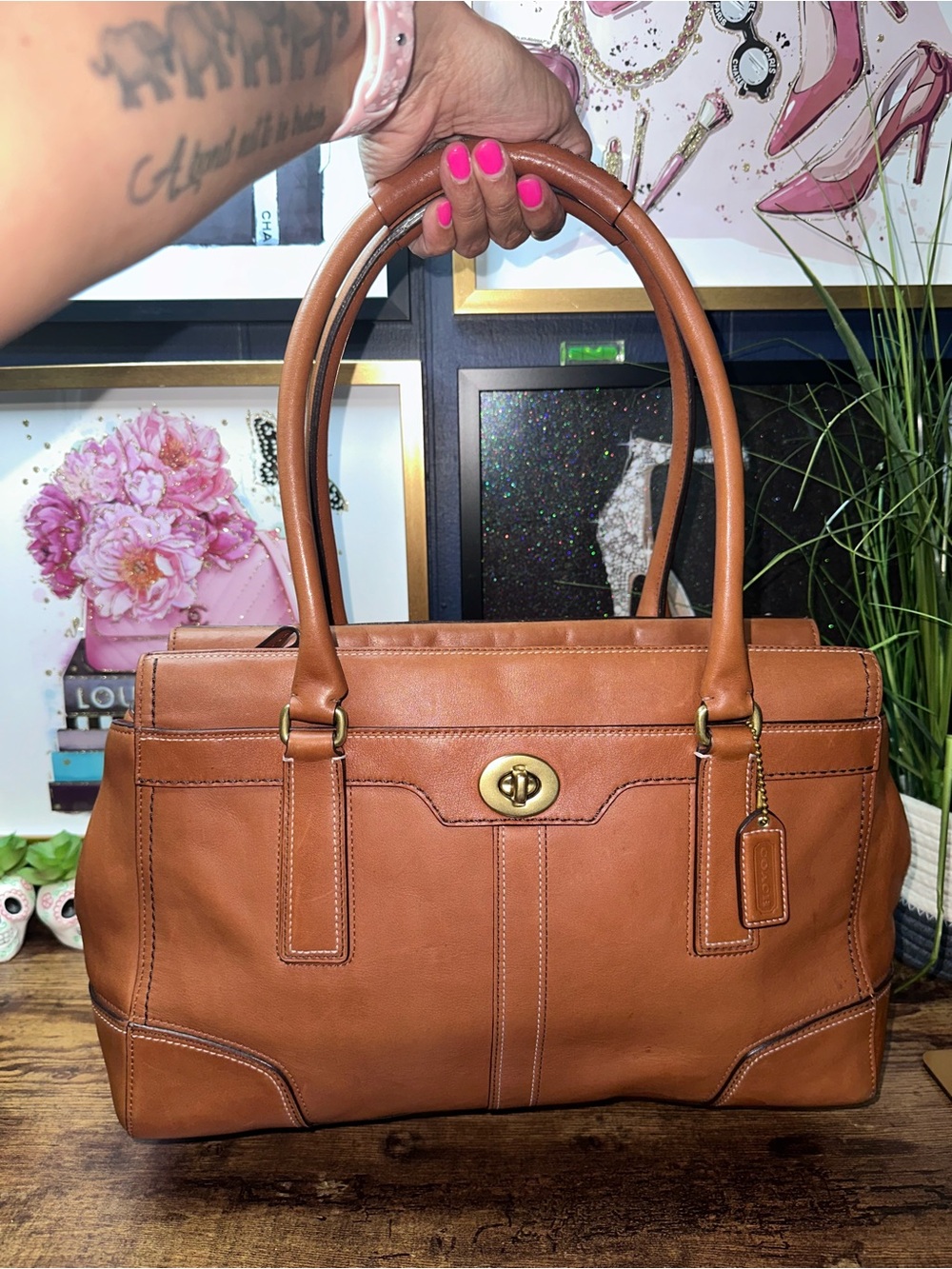 Coach Tiffany Turnlock Carryall 2007 - Picture 8 of 16